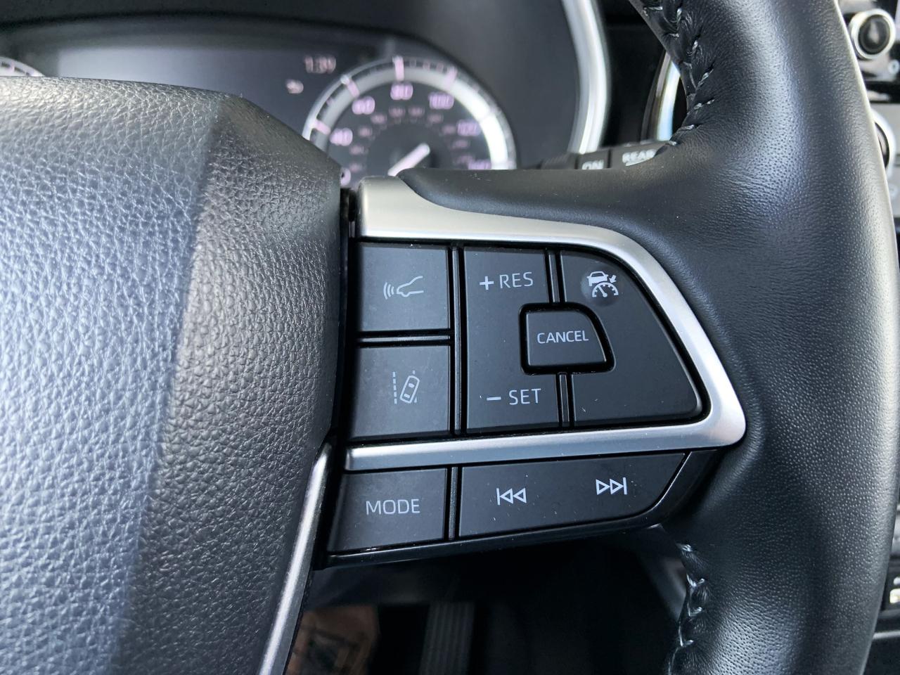 Toyota Highlander XLE AWD (Natl) 2022