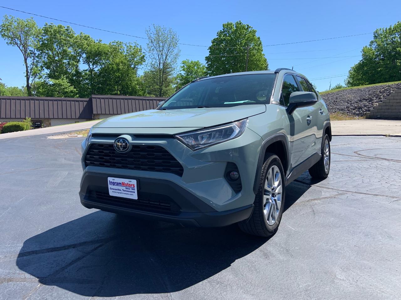 2020 Toyota RAV4 XLE Premium AWD (Natl)