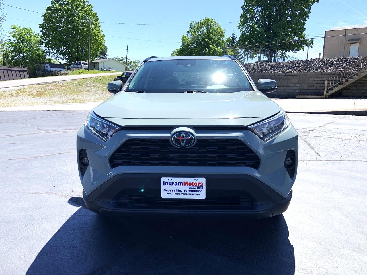 Toyota RAV4 XLE Premium AWD (Natl) 2020