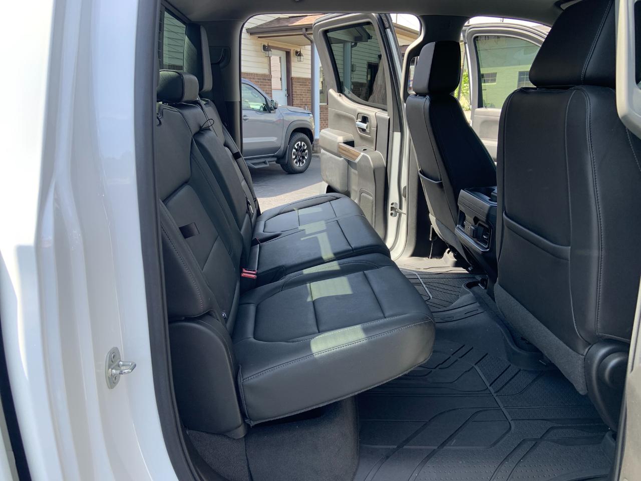Chevrolet Silverado 1500 4WD Crew Cab 147" RST 2019