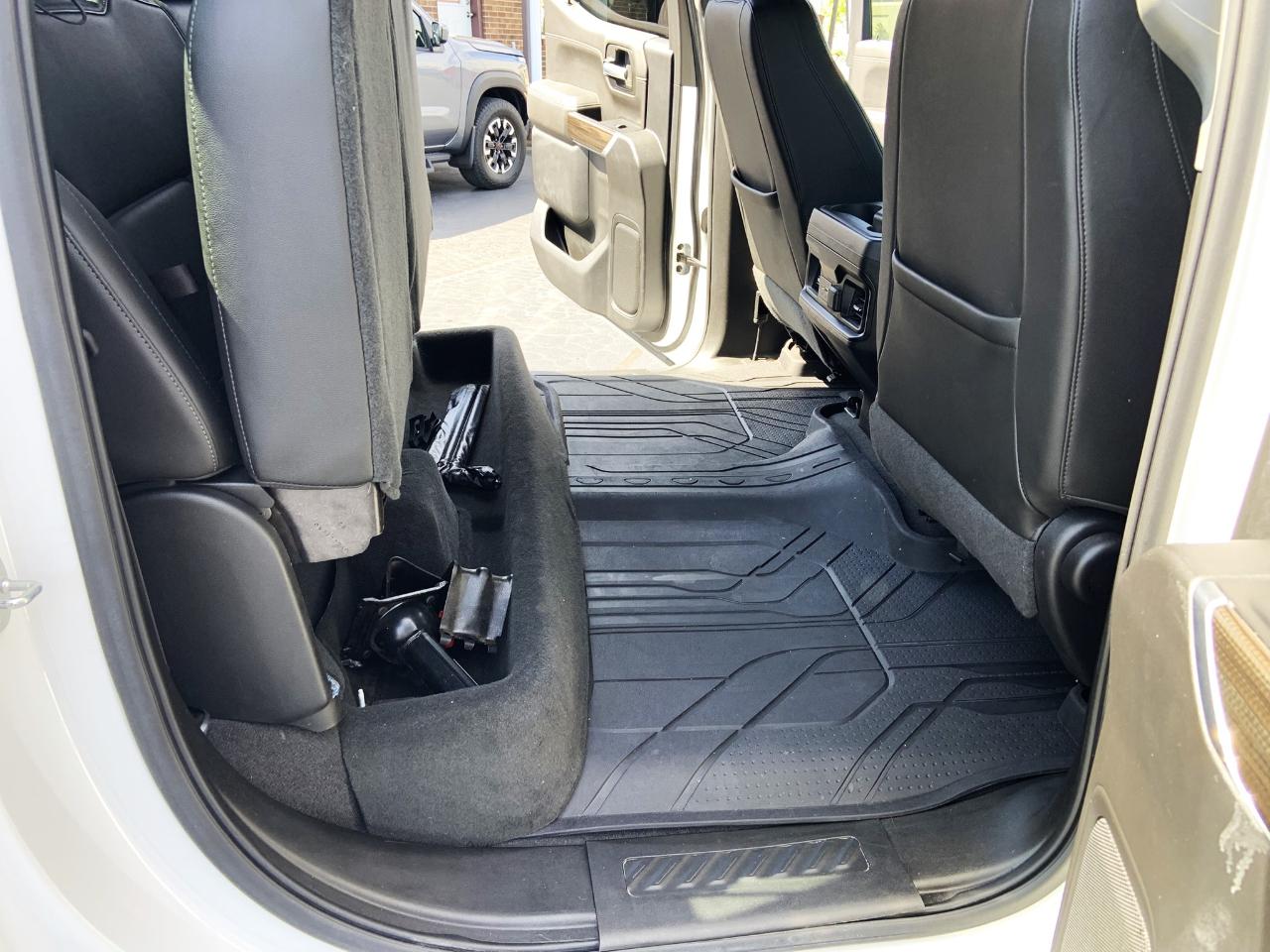 Chevrolet Silverado 1500 4WD Crew Cab 147" RST 2019