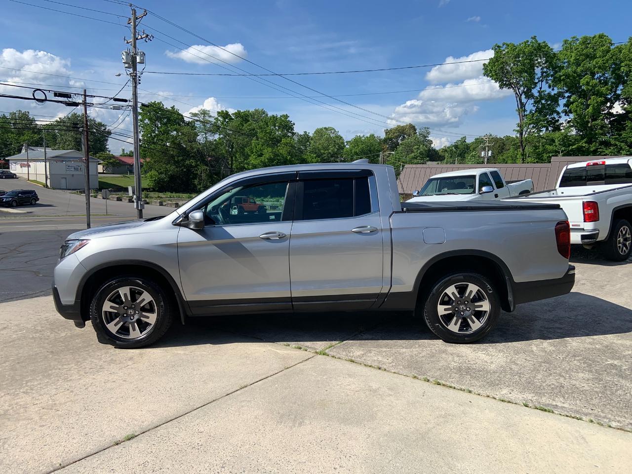 Honda Ridgeline RTL-T 4x4 Crew Cab 5.3' Bed 2017