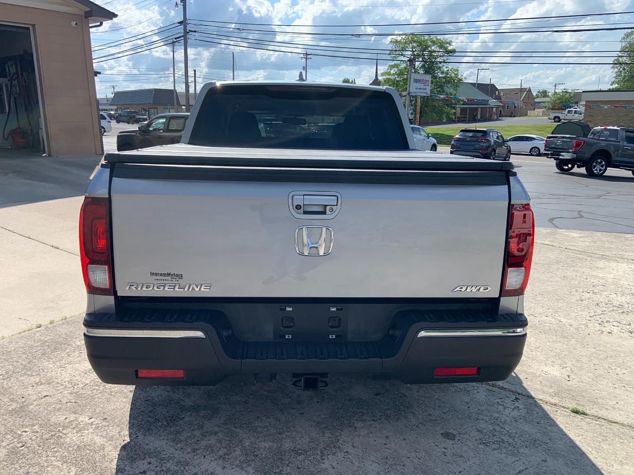 Honda Ridgeline RTL-T 4x4 Crew Cab 5.3' Bed 2017