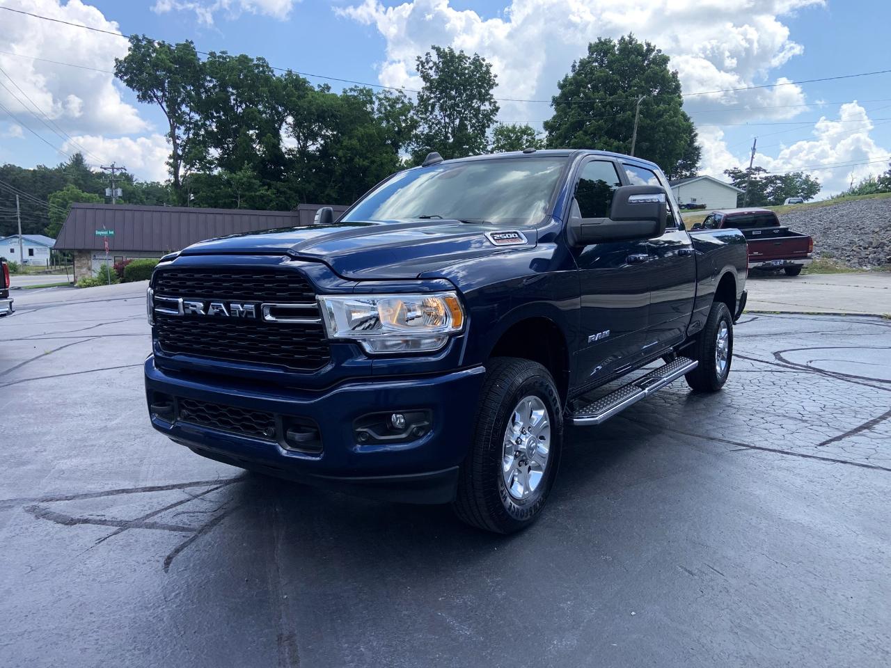 2024 RAM 2500 Big Horn 4x4 Crew Cab 6'4" Box