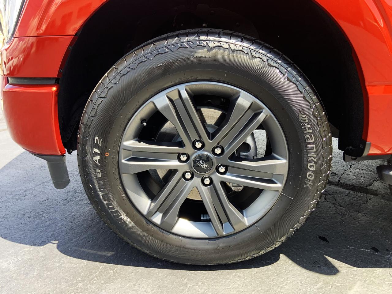 Ford F-150 XLT 4WD SuperCrew 5.5' Box 2023