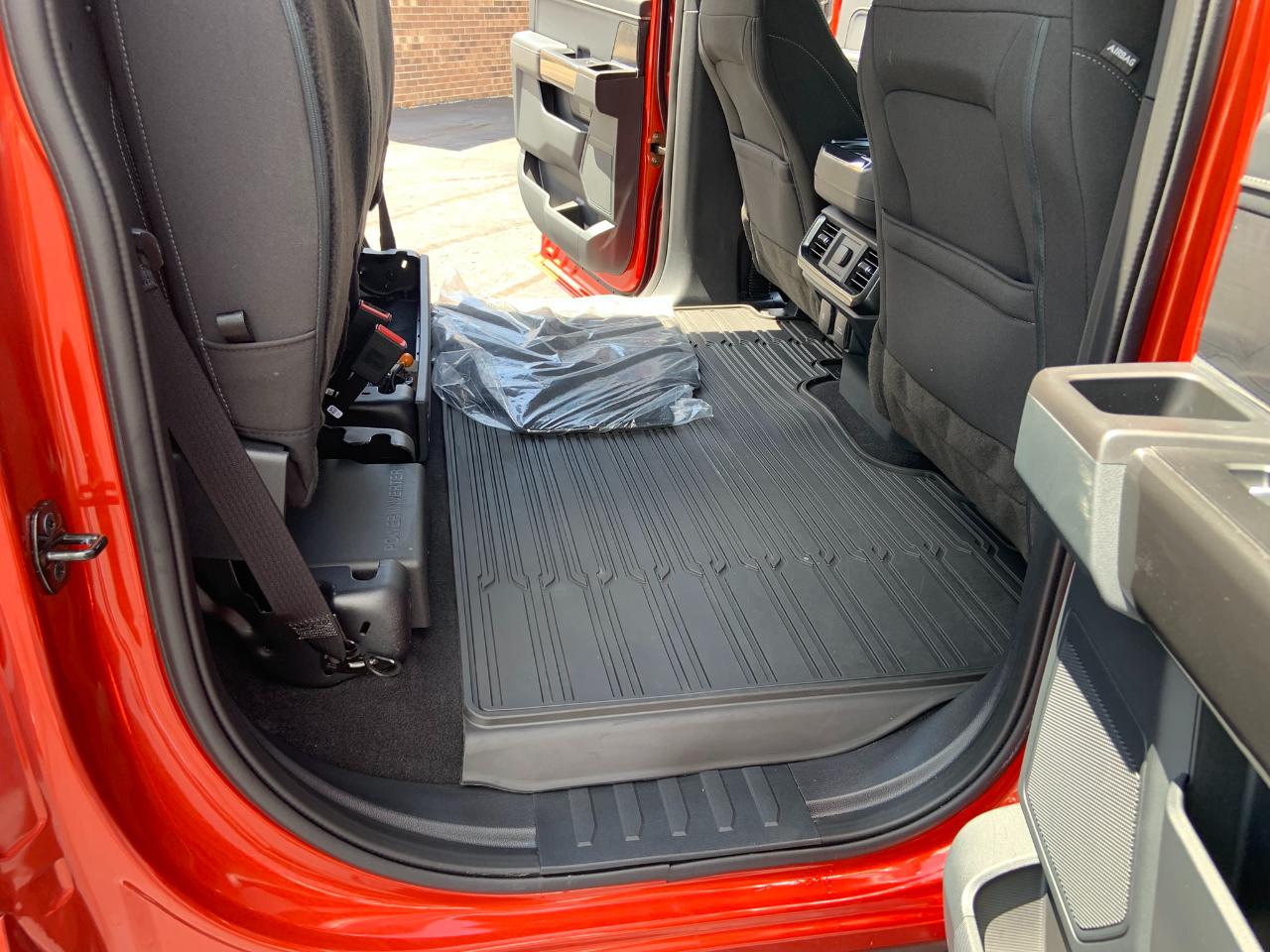 Ford F-150 XLT 4WD SuperCrew 5.5' Box 2023