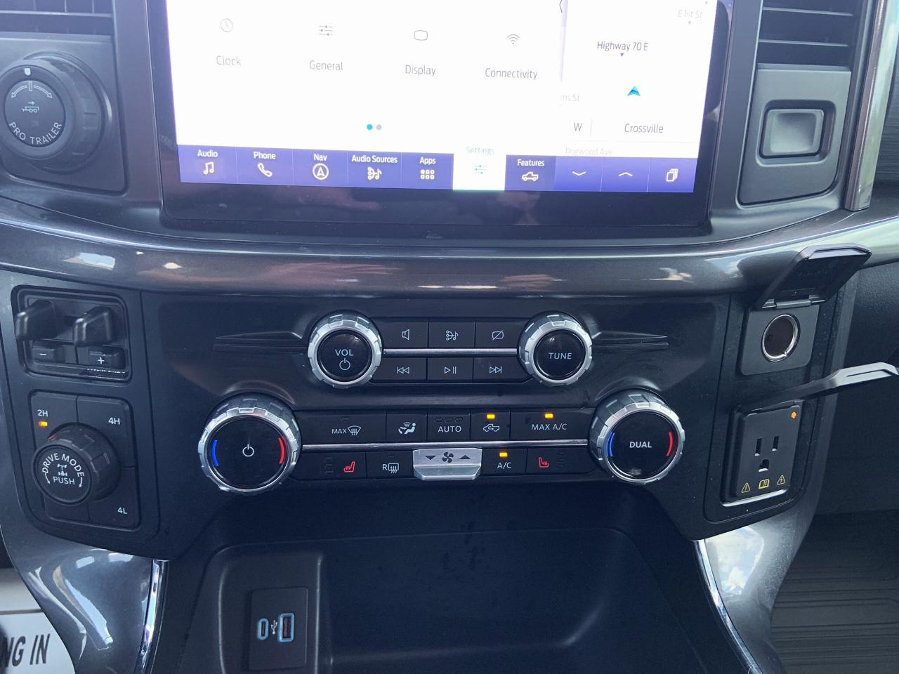 Ford F-150 XLT 4WD SuperCrew 5.5' Box 2023
