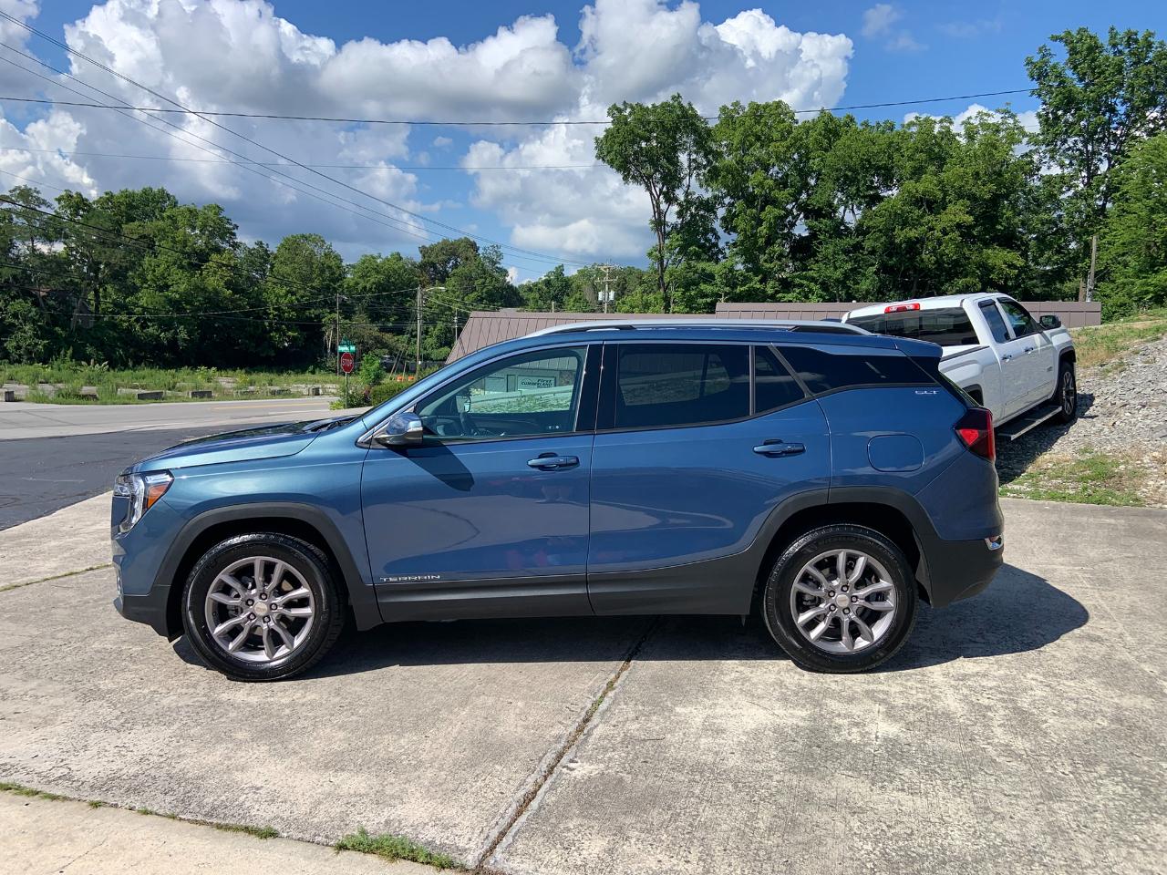 GMC Terrain AWD 4dr SLT 2024