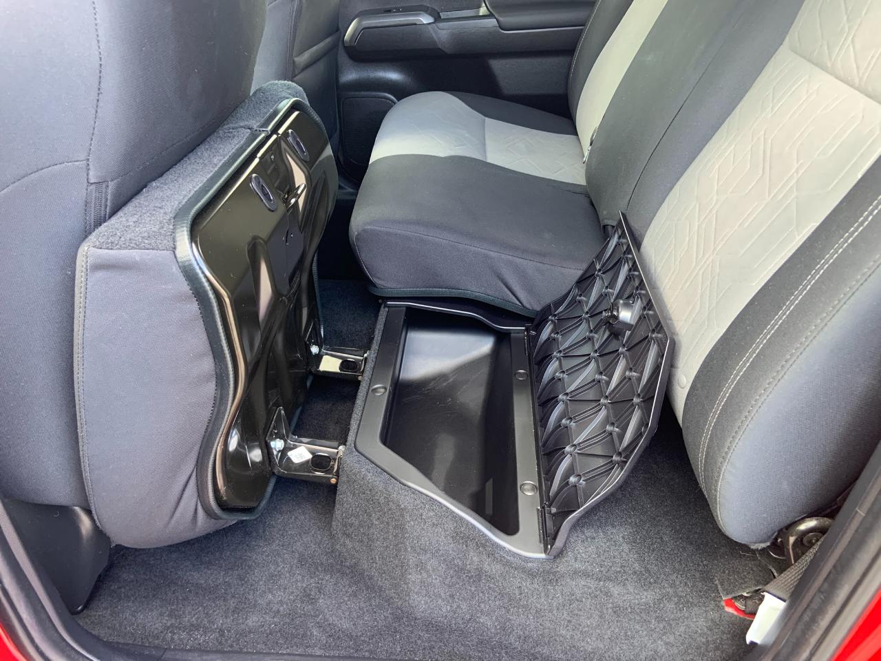 Toyota Tacoma 4WD TRD Off Road Double Cab 5' Bed V6 MT (Natl) 2023