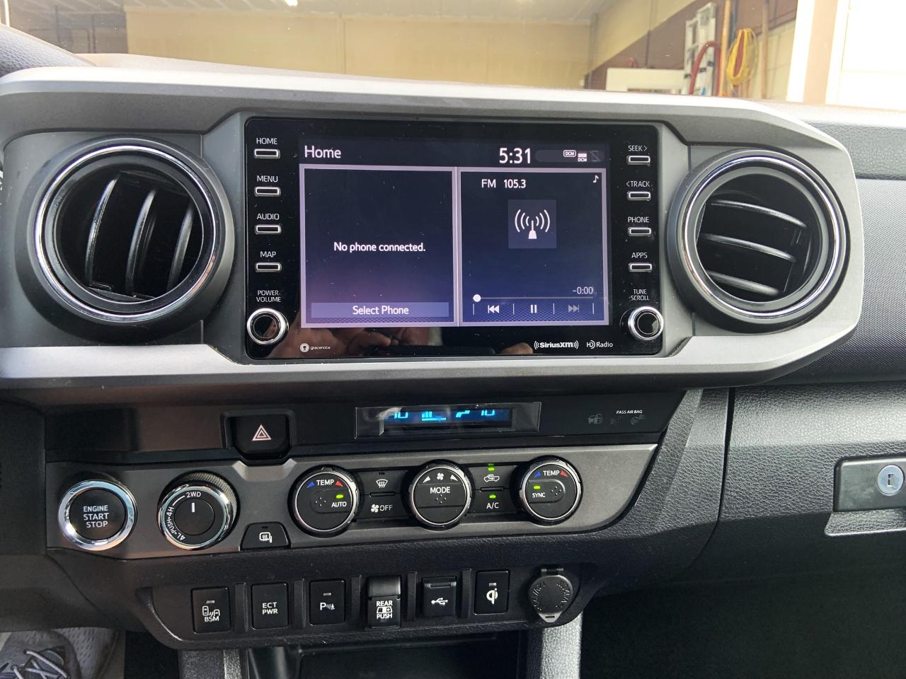 Toyota Tacoma 4WD TRD Off Road Double Cab 5' Bed V6 MT (Natl) 2023