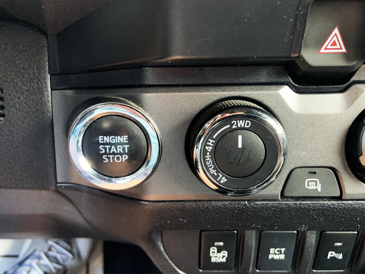 Toyota Tacoma 4WD TRD Off Road Double Cab 5' Bed V6 MT (Natl) 2023