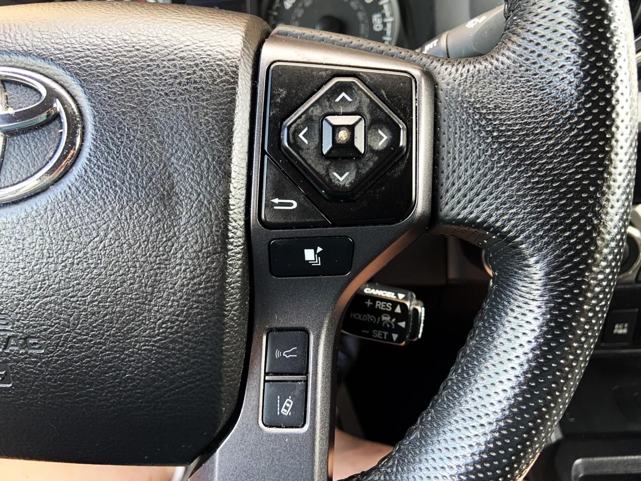 Toyota Tacoma 4WD TRD Off Road Double Cab 5' Bed V6 MT (Natl) 2023