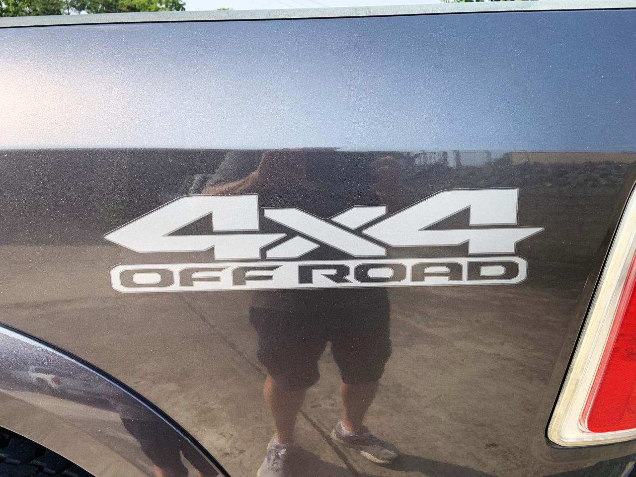 RAM 2500 Laramie 4x4 Crew Cab 6'4" Box 2017