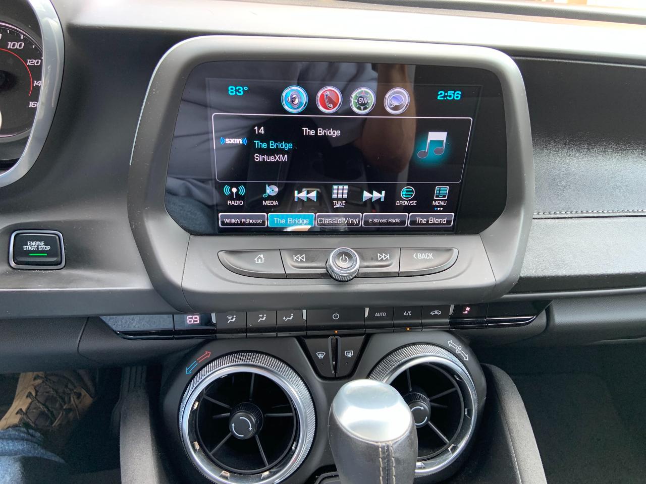 Chevrolet Camaro 2dr Cpe 1LT 2017