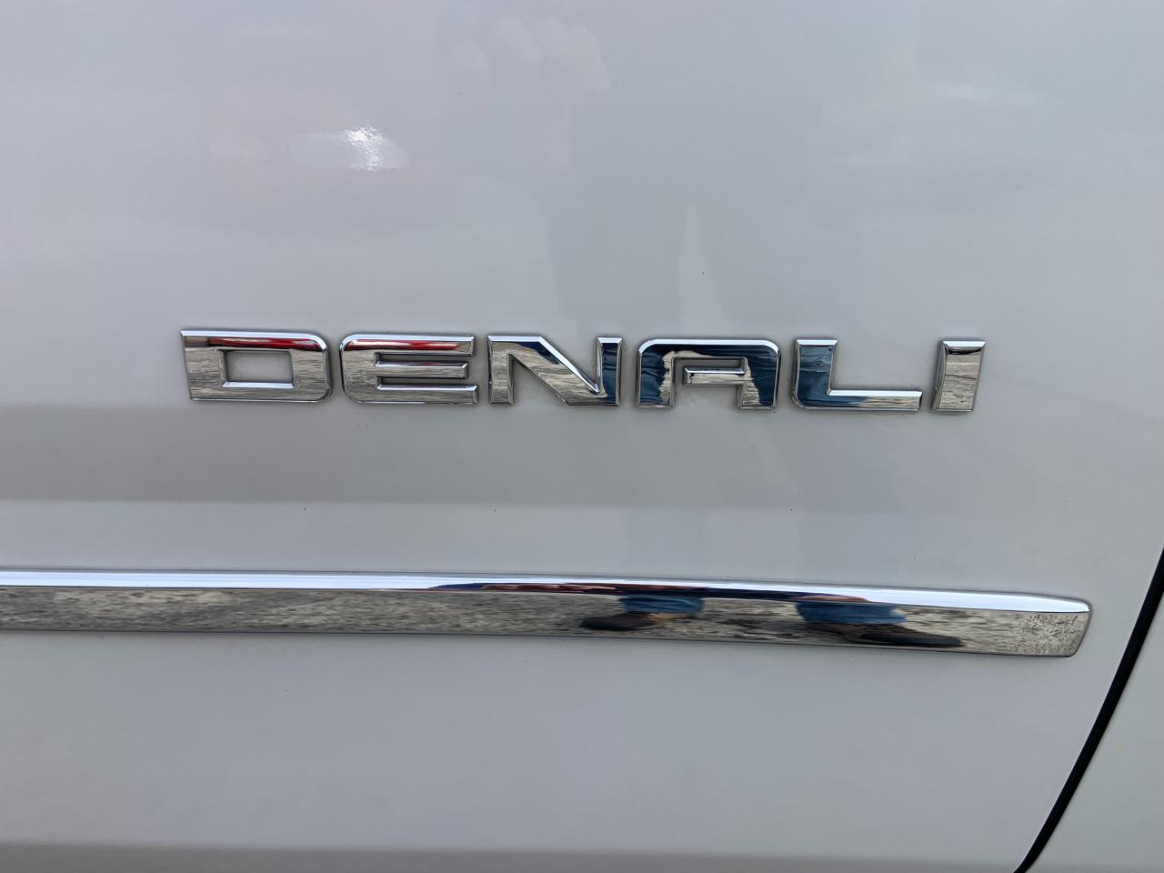 GMC Yukon 4WD 4dr Denali 2020