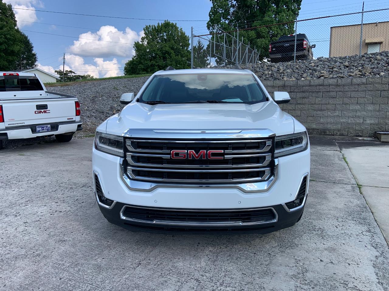 GMC Acadia FWD 4dr SLT 2023