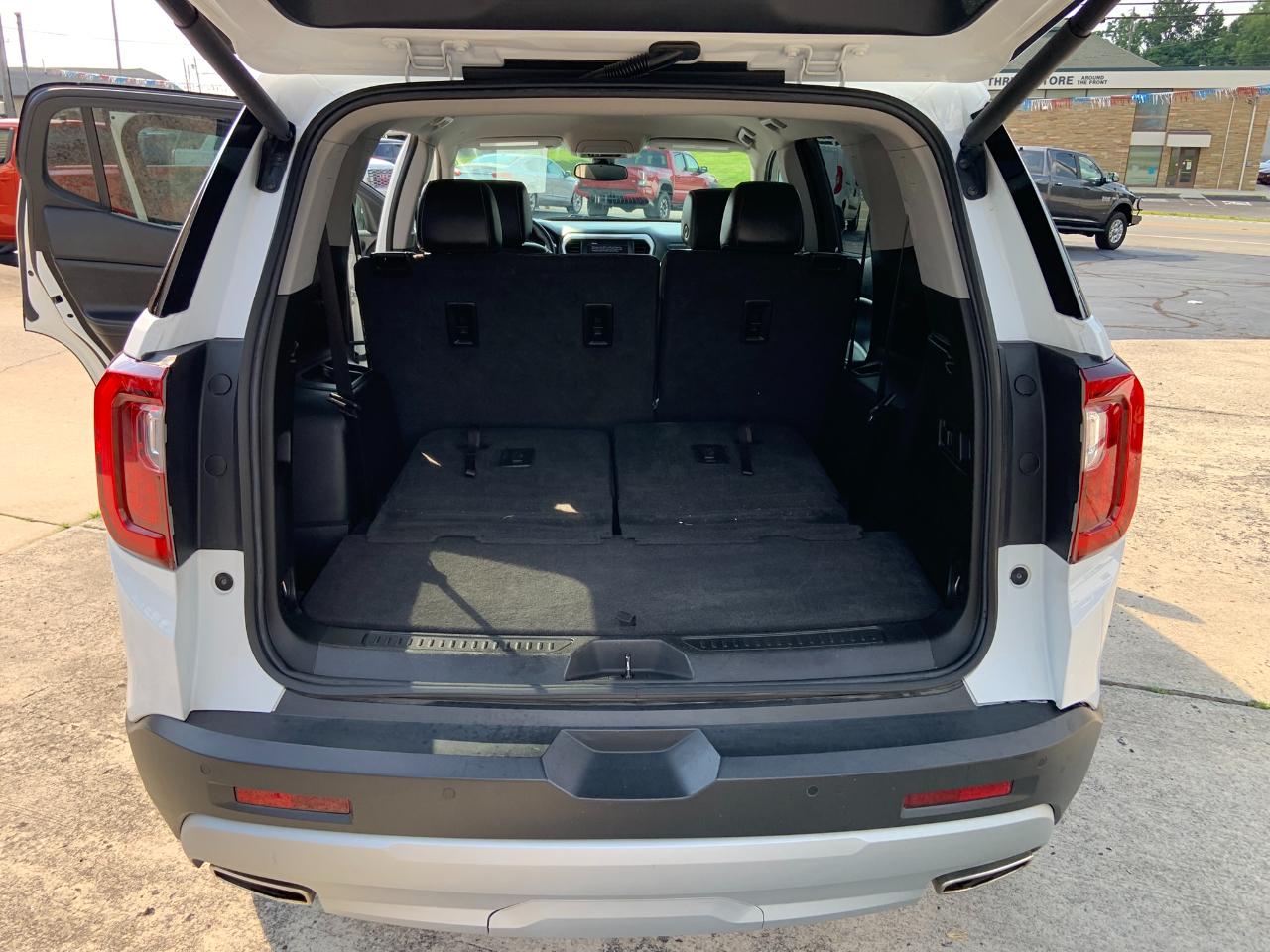 GMC Acadia FWD 4dr SLT 2023