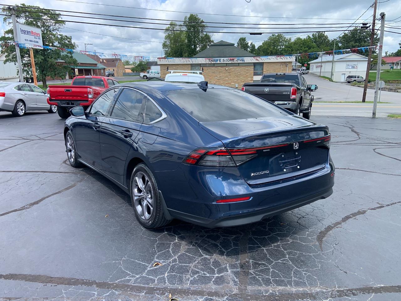 Honda Accord Sedan EX CVT 2023