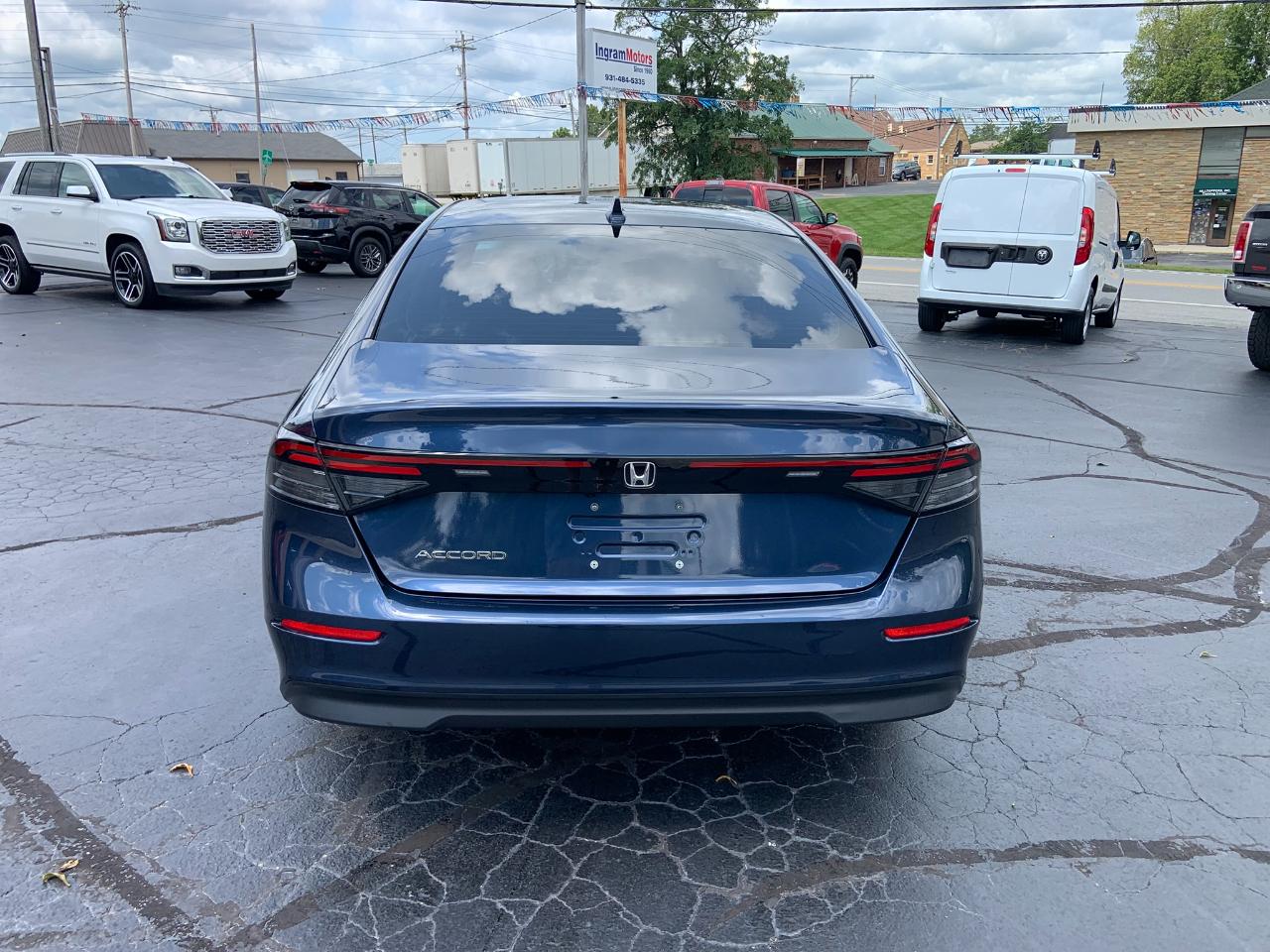 Honda Accord Sedan EX CVT 2023