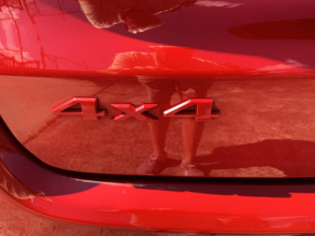 2022 Jeep Compass (RED) Edition - Photo 7