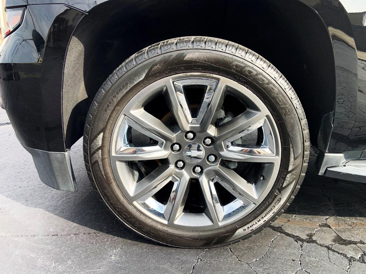 Chevrolet Tahoe 4WD 4dr LT 2019