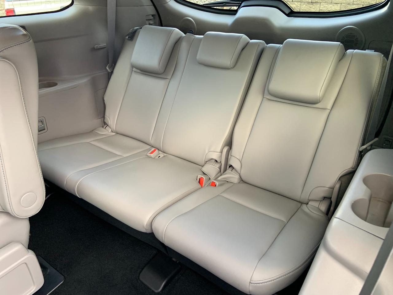 Toyota Highlander Limited V6 AWD (Natl) 2019