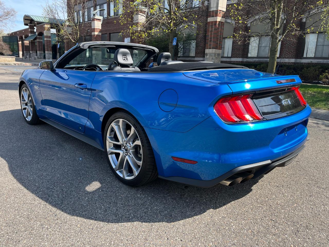 Ford Mustang GT Premium Convertible 2021