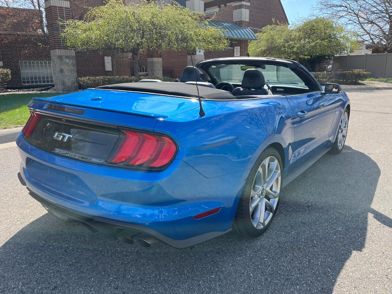 Ford Mustang GT Premium Convertible 2021