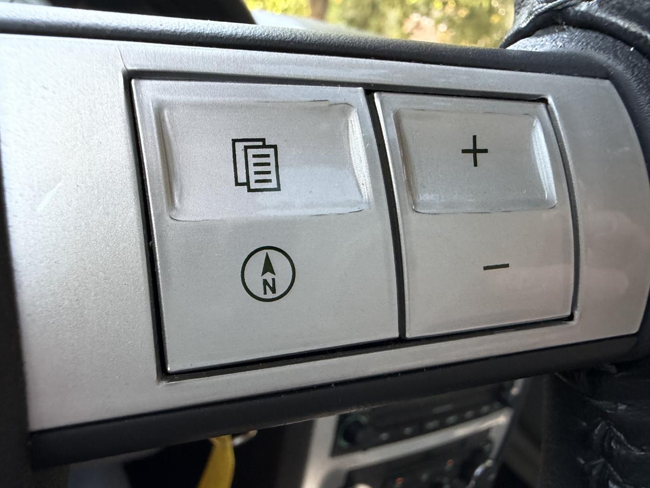 Chrysler 300  2005