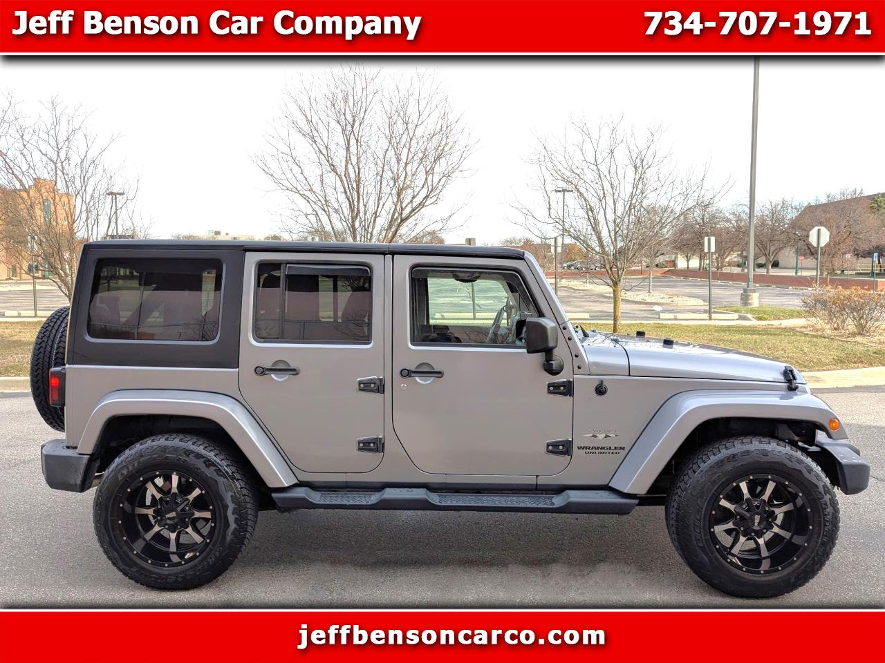 2016 Jeep Wrangler Unlimited Sahara's photo