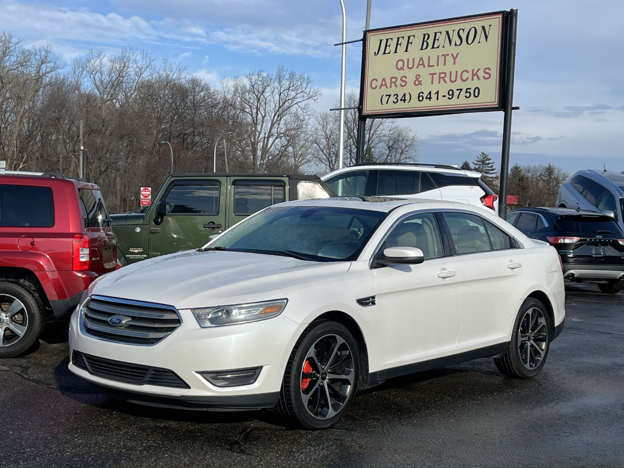 Ford Taurus SEL 2014