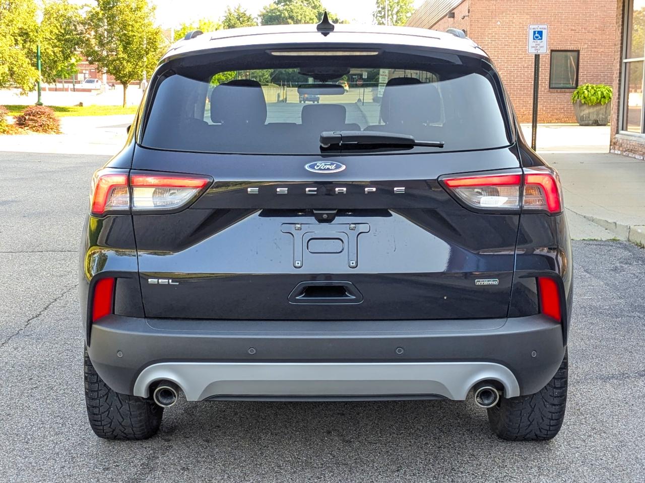Ford Escape  2021