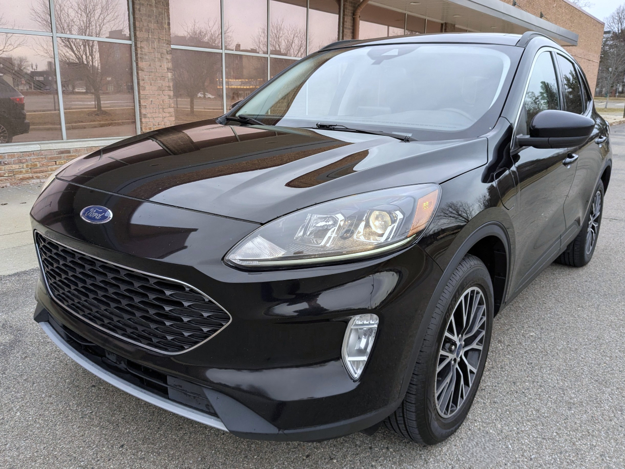 Ford Escape SEL Plug-In Hybrid FWD 2022