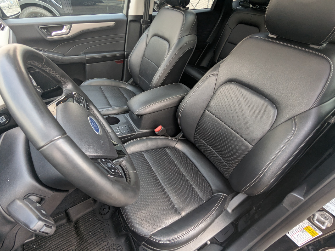 Ford Escape SEL Plug-In Hybrid FWD 2022