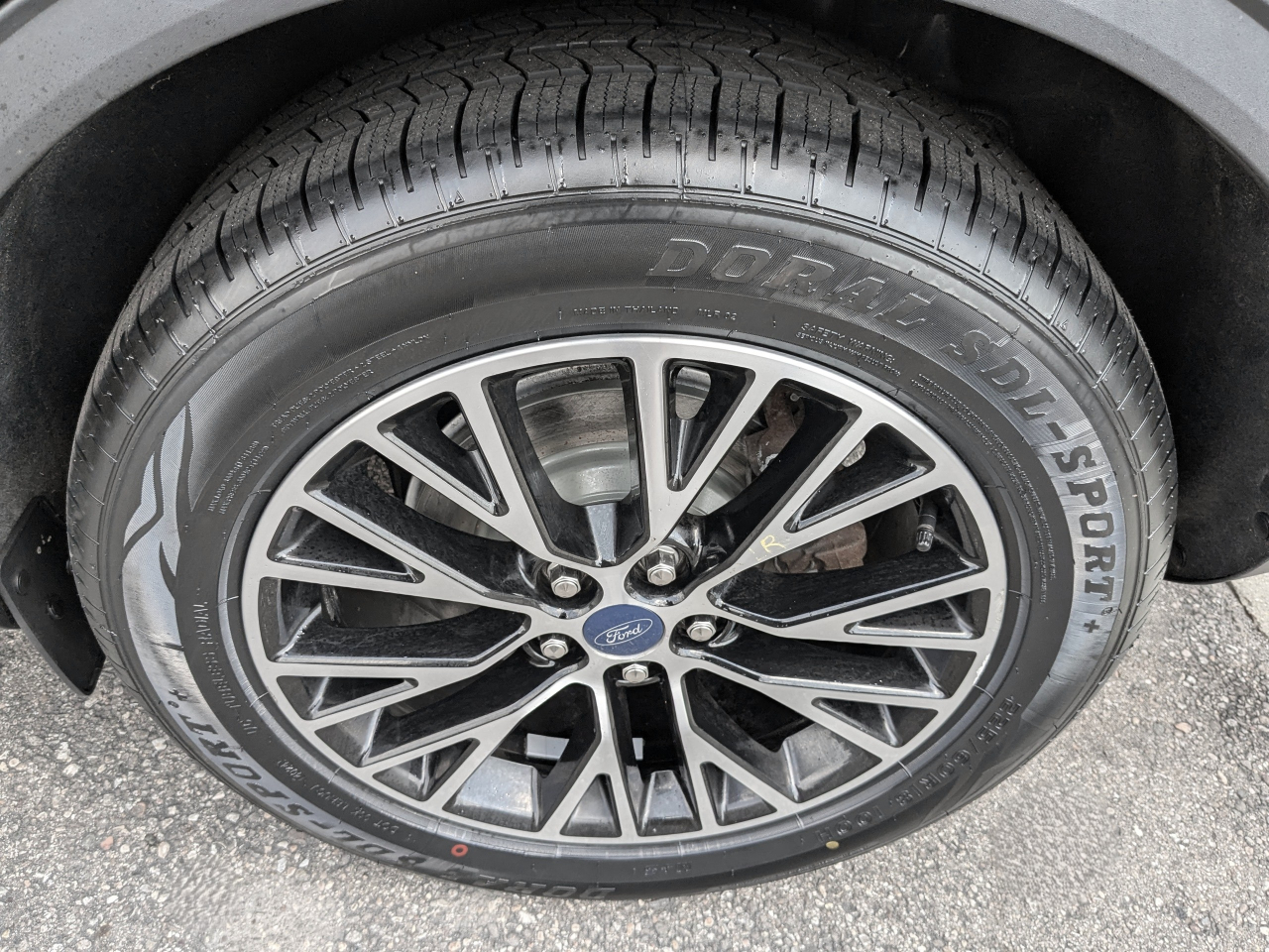 Ford Escape SEL Plug-In Hybrid FWD 2022