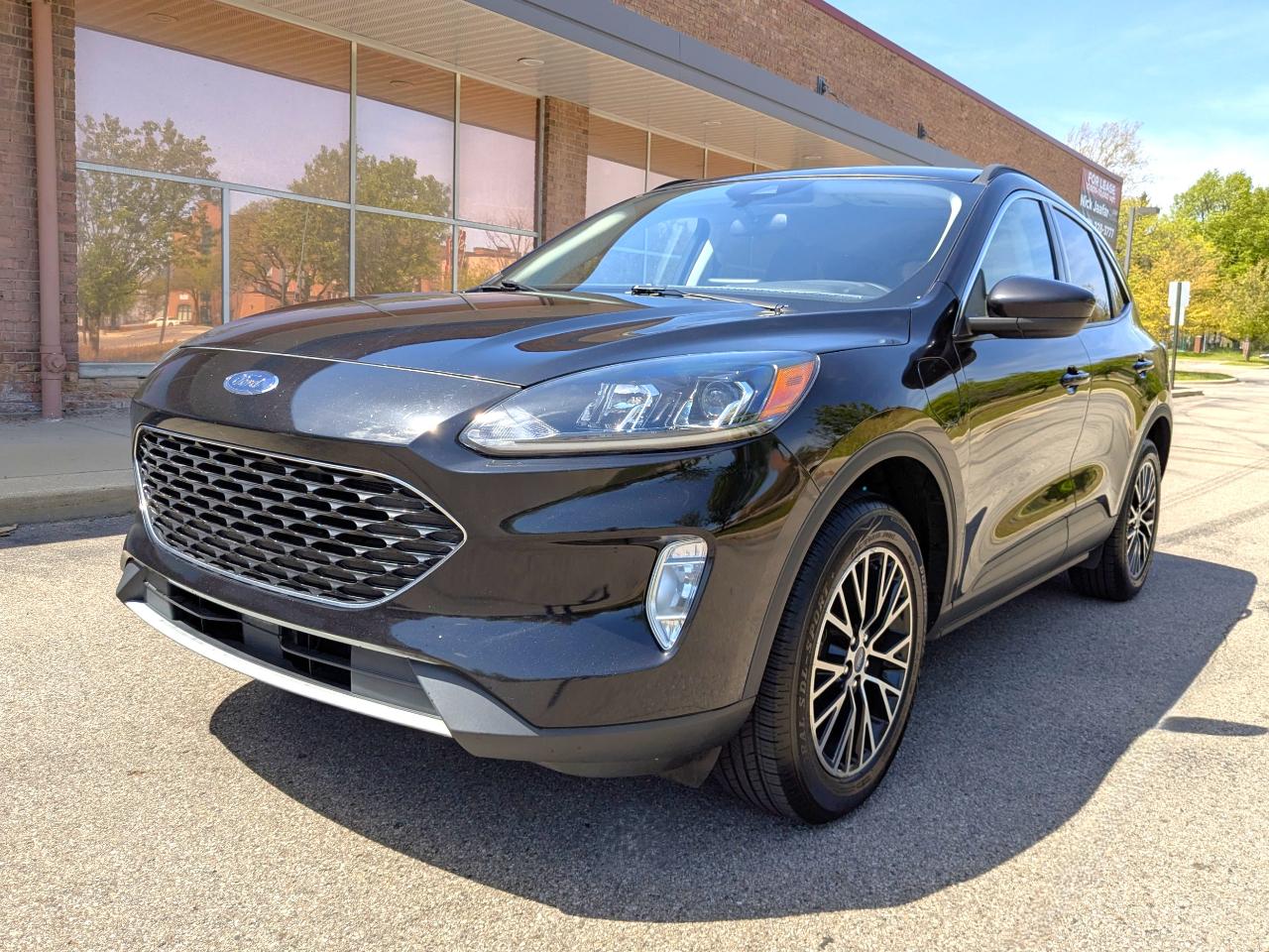Ford Escape SEL Plug-In Hybrid FWD 2022