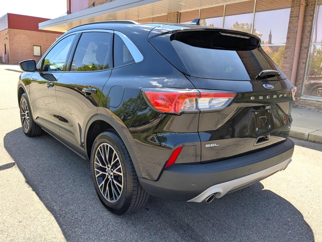 Ford Escape SEL Plug-In Hybrid FWD 2022