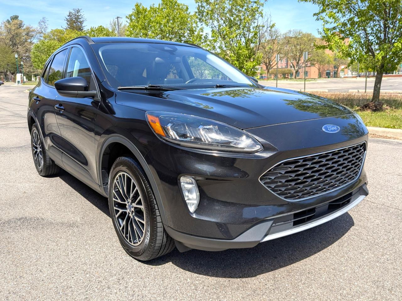 Ford Escape SEL Plug-In Hybrid FWD 2022