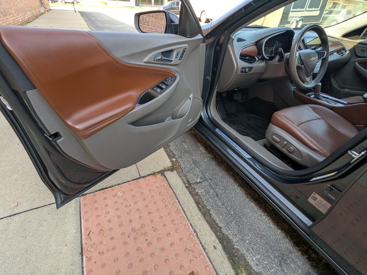 Chevrolet Malibu  2018