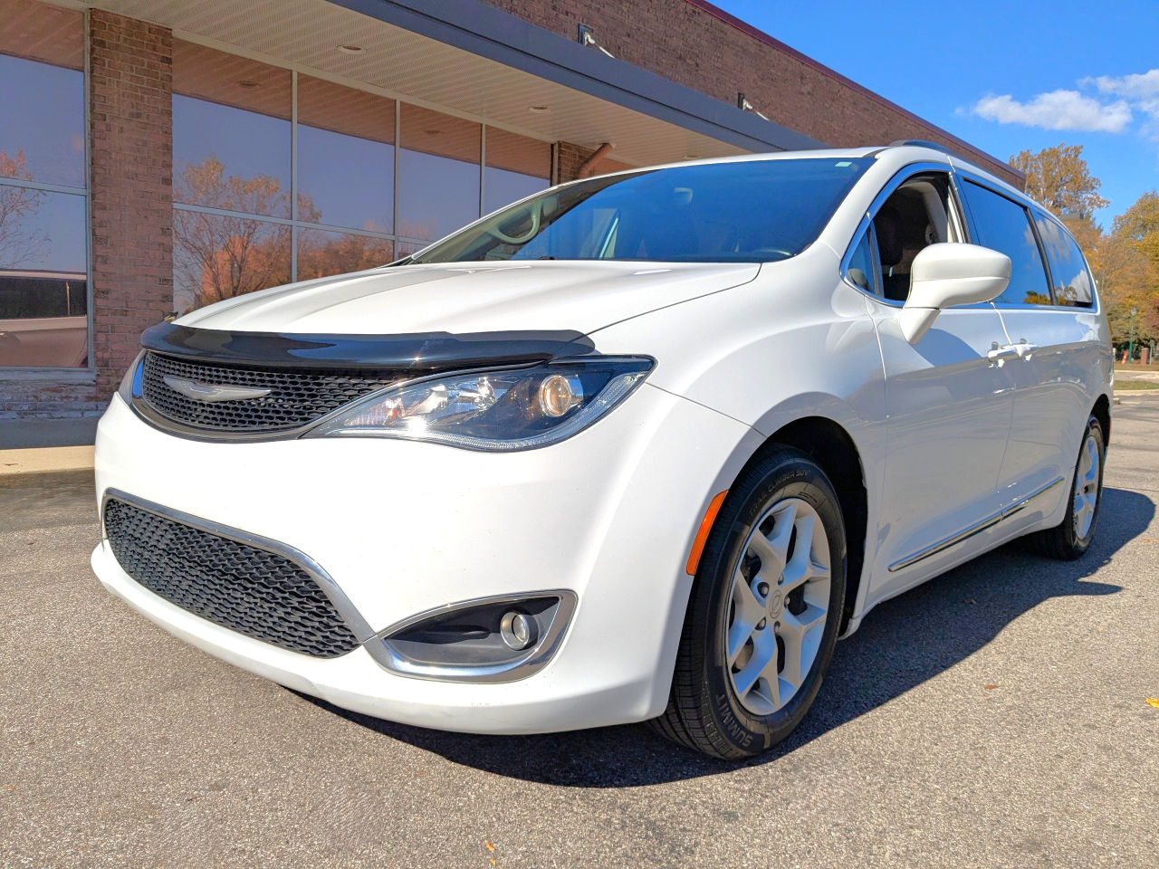Chrysler Pacifica Touring-L FWD 2017 Chrysler Pacifica Touring-L FWD 2017