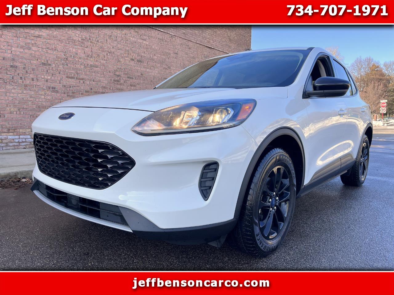 2020 Ford Escape SE Sport Hybrid AWD