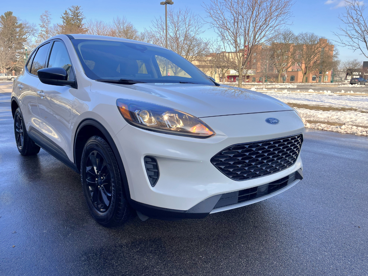 Ford Escape SE Sport Hybrid AWD 2020