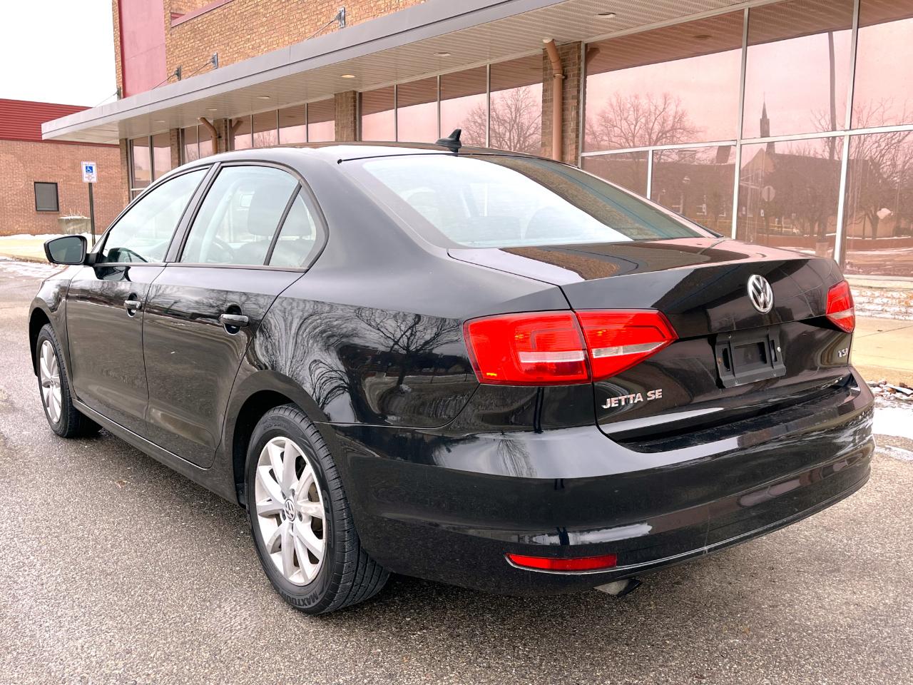 Volkswagen Jetta Sedan  2015