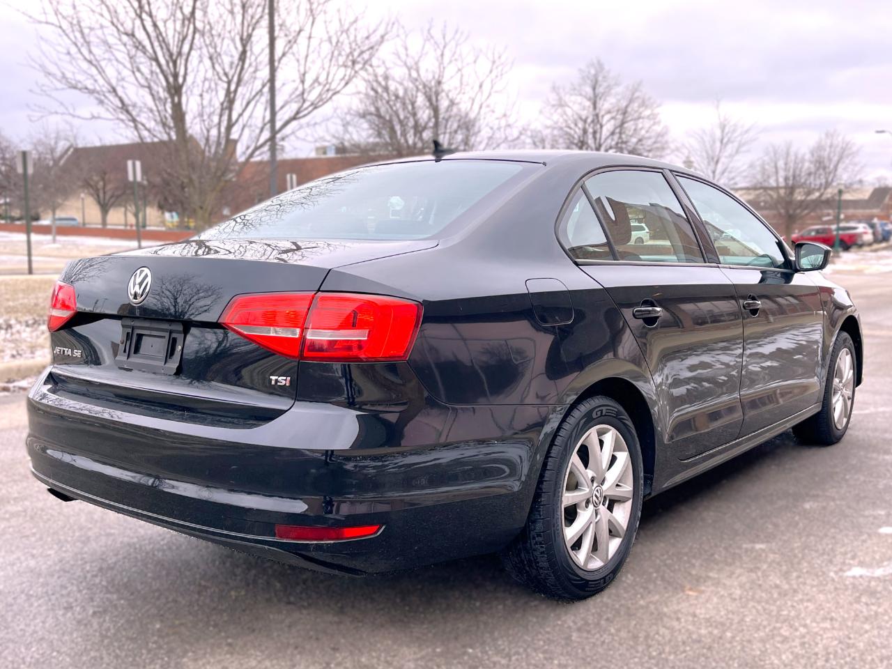 Volkswagen Jetta Sedan  2015