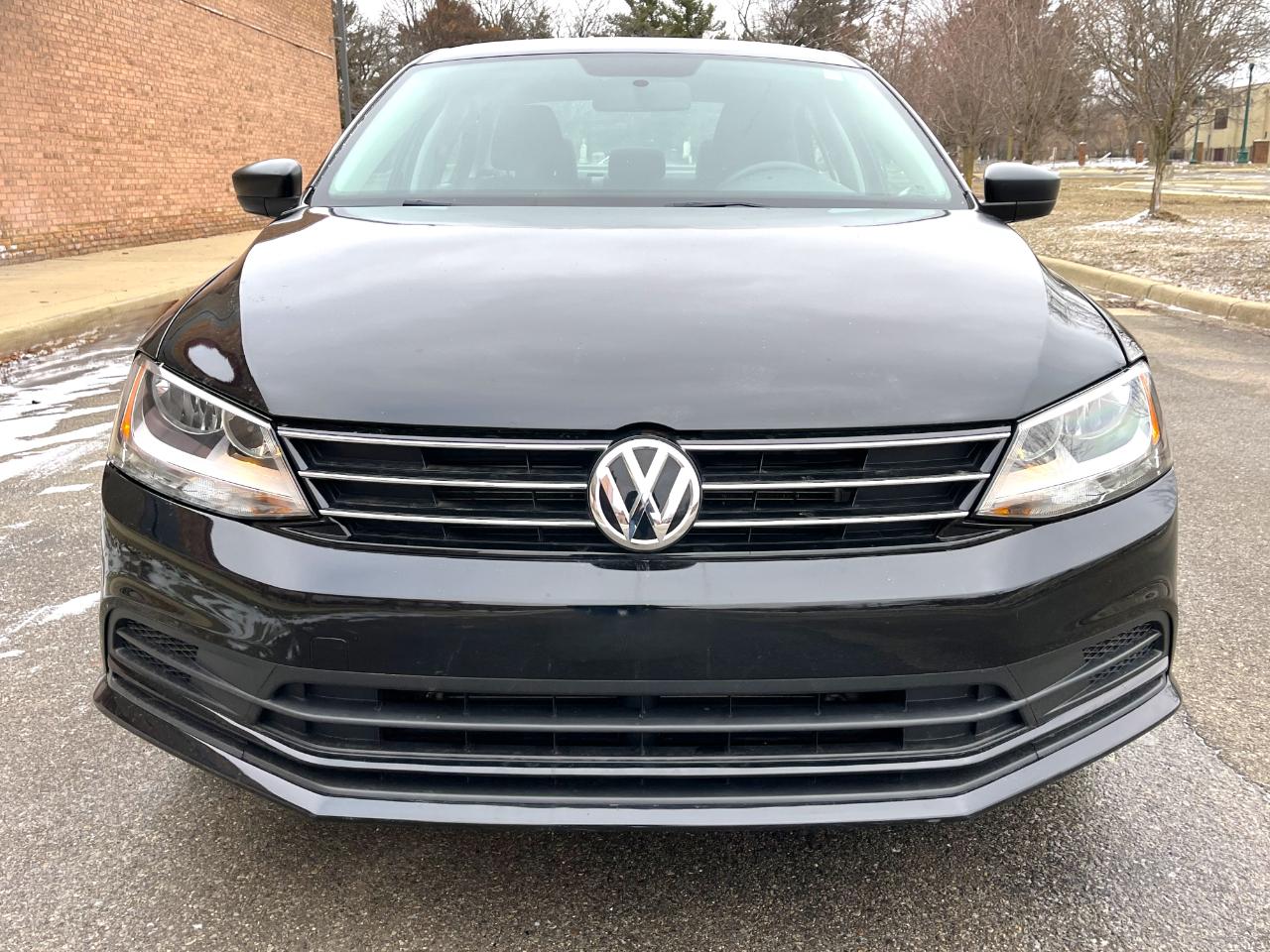 Volkswagen Jetta Sedan  2015