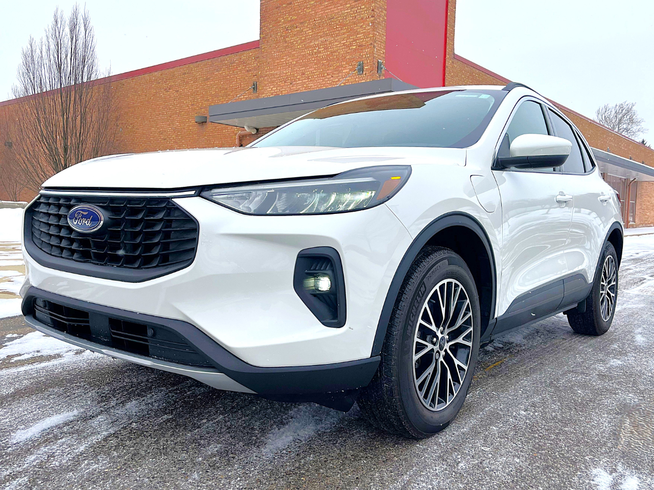 Ford Escape Titanium Plug-In Hybrid FWD 2021