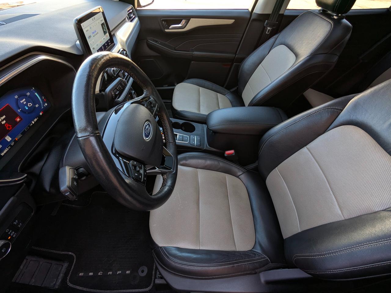 Ford Escape Titanium Plug-In Hybrid FWD 2021