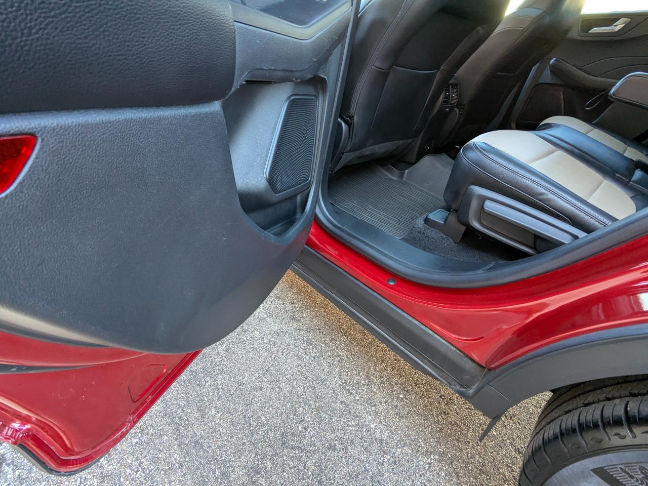 Ford Escape Titanium Plug-In Hybrid FWD 2021