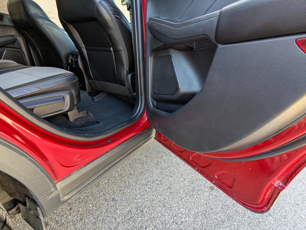 Ford Escape Titanium Plug-In Hybrid FWD 2021