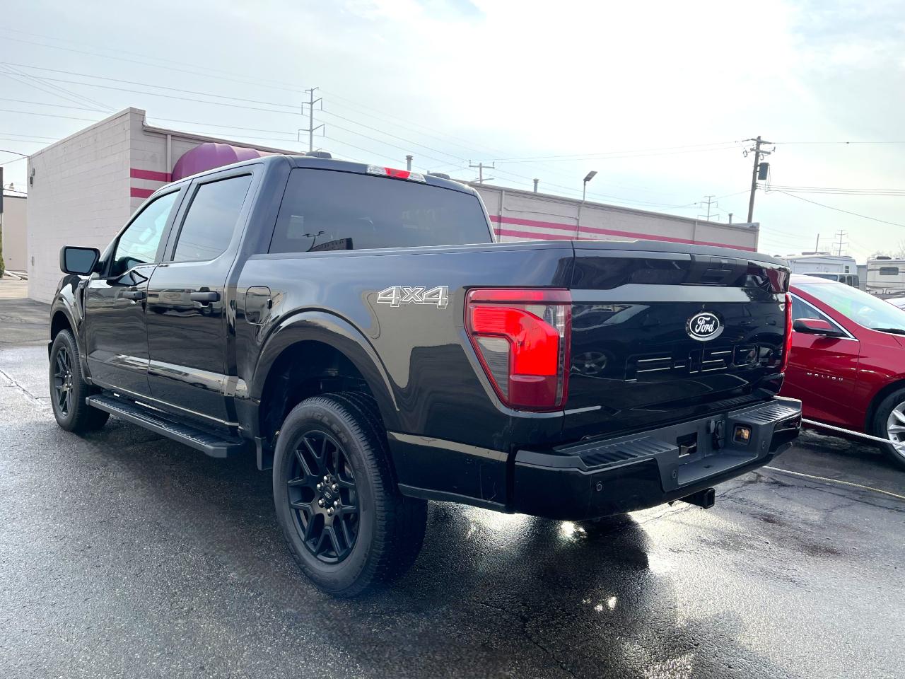 Ford F-150 STX 4WD SuperCrew 5.5' Box 2024